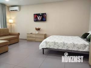 Студия квартира, посуточно, 42м2, 10/12 этаж