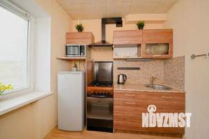 1-к квартира, посуточно, 32м2, 3/5 этаж