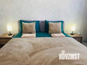 1-к квартира, посуточно, 40м2, 4/23 этаж