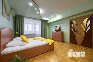 1-к квартира, посуточно, 60м2, 1/1 этаж