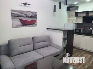 1-к квартира, посуточно, 53м2, 1/1 этаж