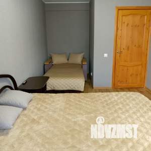 1-к квартира, посуточно, 35м2, 8/19 этаж