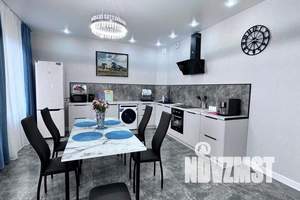 2-к квартира, посуточно, 82м2, 6/16 этаж