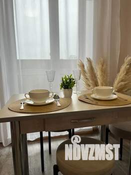 Студия квартира, посуточно, 30м2, 3/3 этаж