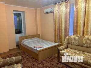 1-к квартира, посуточно, 47м2, 3/18 этаж