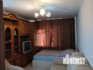 1-к квартира, посуточно, 32м2, 7/9 этаж