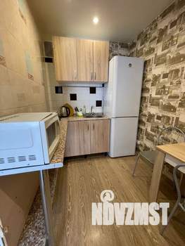 2-к квартира, посуточно, 40м2, 1/4 этаж