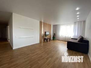3-к квартира, посуточно, 121м2, 5/16 этаж