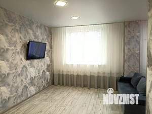 1-к квартира, посуточно, 42м2, 1/1 этаж
