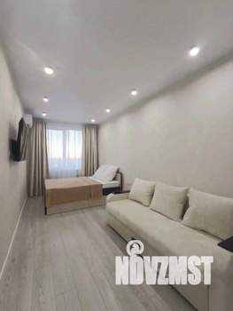 1-к квартира, посуточно, 39м2, 1/1 этаж