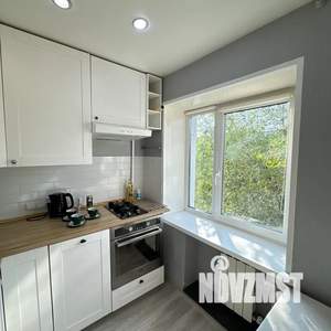 2-к квартира, посуточно, 43м2, 3/5 этаж