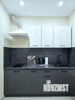 Студия квартира, посуточно, 36м2, 4/10 этаж