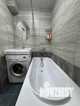 1-к квартира, посуточно, 34м2, 3/9 этаж