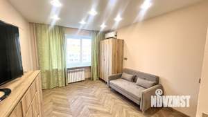 1-к квартира, посуточно, 37м2, 9/9 этаж