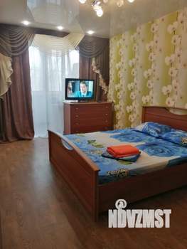 1-к квартира, посуточно, 35м2, 1/9 этаж