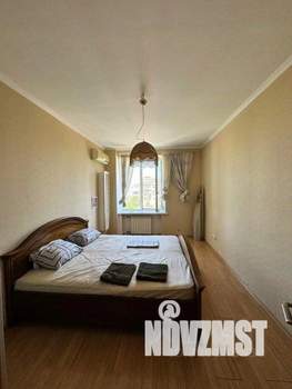 2-к квартира, посуточно, 60м2, 1/1 этаж