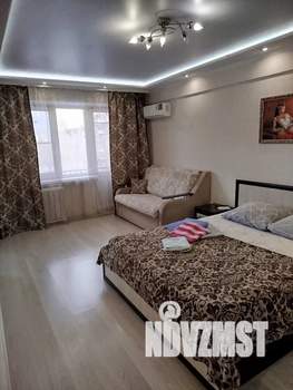 1-к квартира, посуточно, 32м2, 3/5 этаж