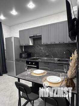 1-к квартира, посуточно, 36м2, 4/10 этаж