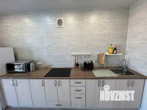 1-к квартира, посуточно, 49м2, 8/10 этаж