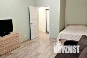 1-к квартира, посуточно, 36м2, 2/12 этаж