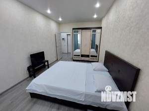 1-к квартира, посуточно, 42м2, 1/1 этаж