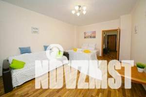 1-к квартира, посуточно, 60м2, 7/15 этаж