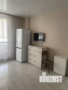 Студия квартира, на длительный срок, 28м2, 3/17 этаж