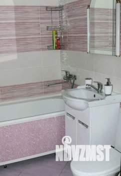 Студия квартира, посуточно, 30м2, 4/9 этаж