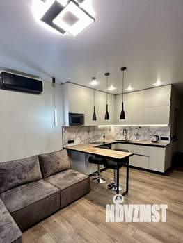 Студия квартира, посуточно, 33м2, 20/21 этаж