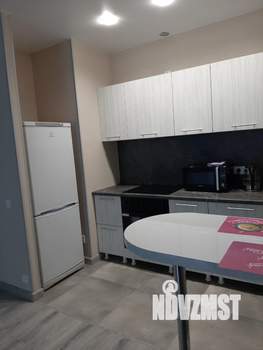 2-к квартира, посуточно, 39м2, 13/19 этаж