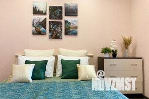 2-к квартира, посуточно, 49м2, 17/25 этаж