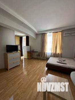 1-к квартира, посуточно, 32м2, 1/1 этаж