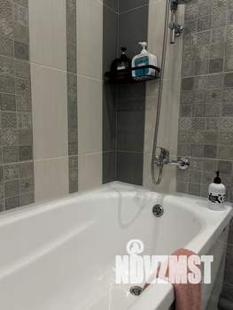 1-к квартира, посуточно, 37м2, 9/25 этаж