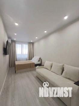 1-к квартира, посуточно, 39м2, 1/1 этаж