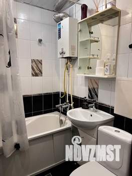 2-к квартира, посуточно, 50м2, 2/5 этаж