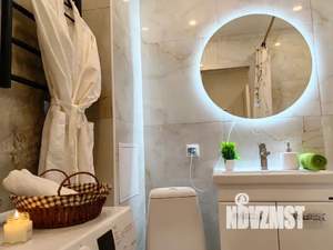 Студия квартира, посуточно, 30м2, 7/9 этаж