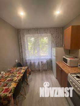 2-к квартира, посуточно, 52м2, 1/9 этаж