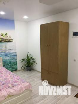 Студия квартира, посуточно, 25м2, 1/9 этаж