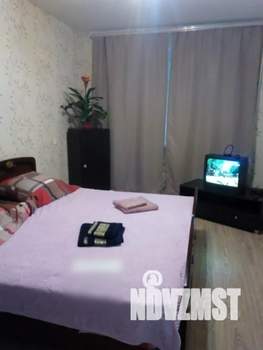 1-к квартира, посуточно, 32м2, 1/9 этаж