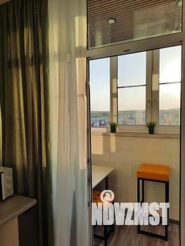 1-к квартира, посуточно, 35м2, 18/21 этаж