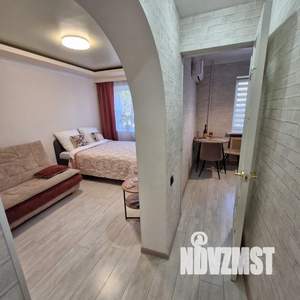 1-к квартира, посуточно, 30м2, 1/5 этаж