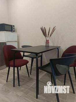 Студия квартира, посуточно, 33м2, 11/21 этаж