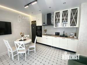 3-к квартира, на длительный срок, 58м2, 22/23 этаж