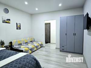 Студия квартира, посуточно, 36м2, 4/10 этаж