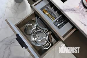 1-к квартира, посуточно, 60м2, 13/23 этаж