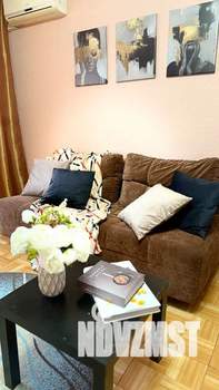 1-к квартира, посуточно, 45м2, 6/9 этаж