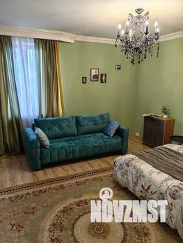 Студия квартира, посуточно, 47м2, 7/8 этаж