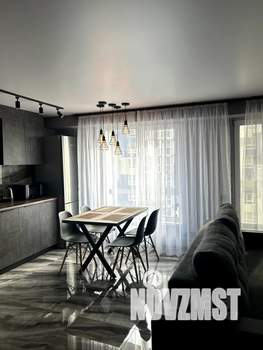 Студия квартира, посуточно, 36м2, 13/20 этаж