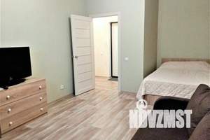 1-к квартира, посуточно, 36м2, 2/12 этаж