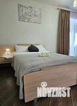 2-к квартира, посуточно, 102м2, 1/1 этаж